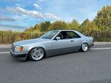 Mercedes-Benz Mercedes Benz 300CE W124 Airride - Mercedes-Benz 300 aus 1992: 300ce