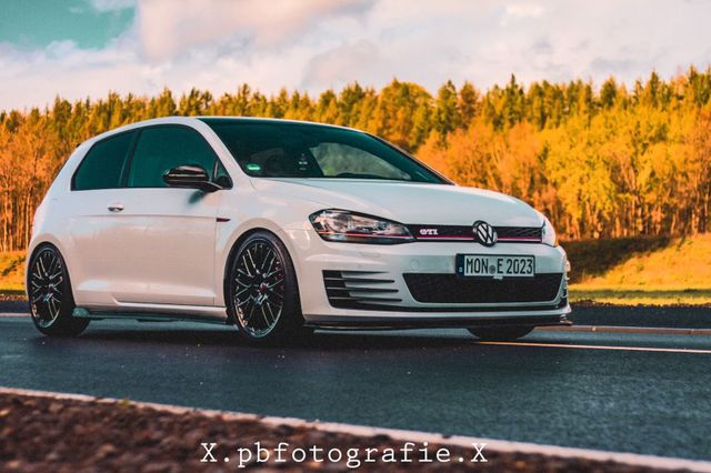 Volkswagen Golf 2.0 TSI BMT GTI Performance GTI Performance