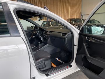 Skoda Octavia Combi RS *2.Hd*Xenon*Navi*