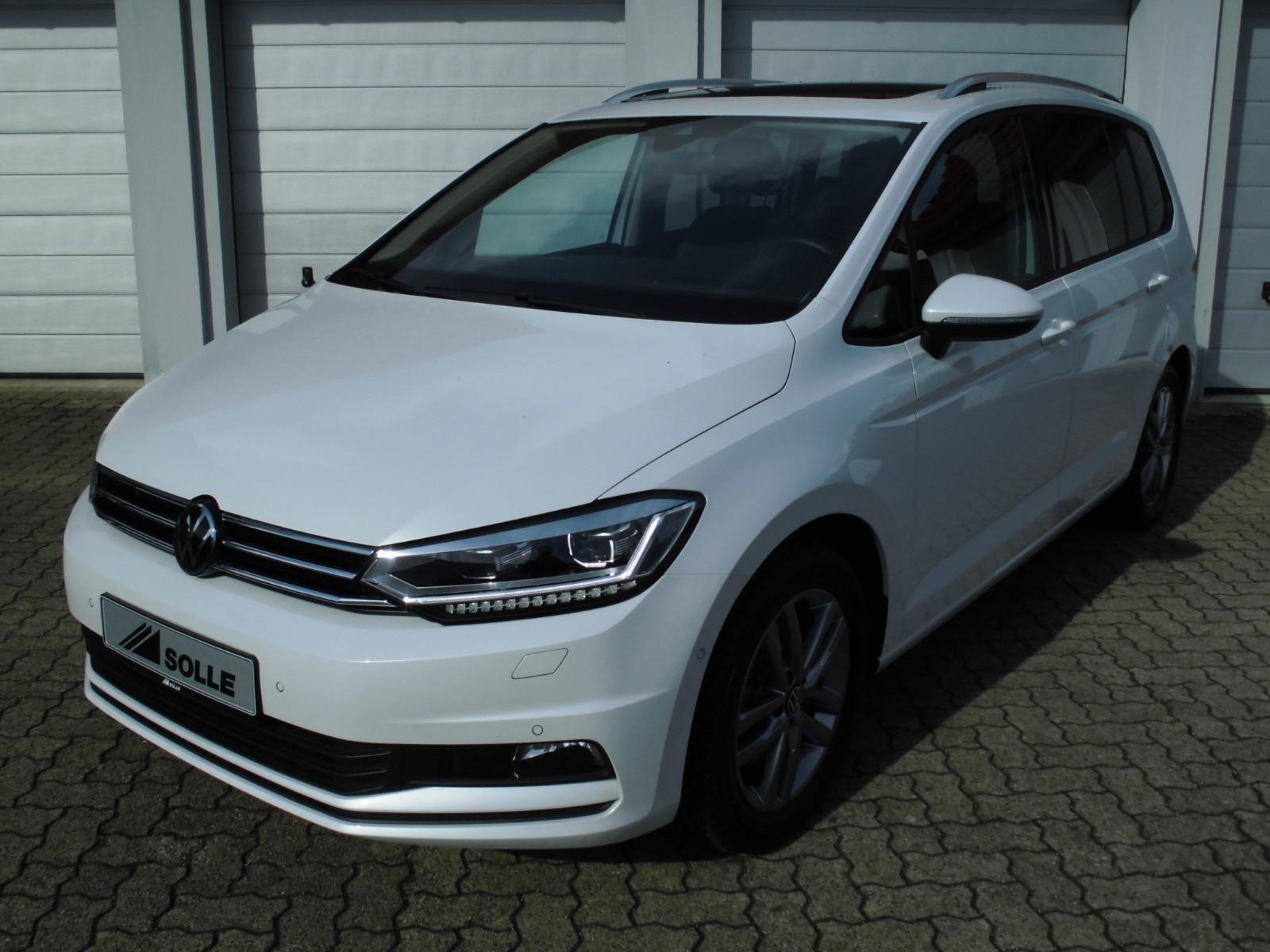 Volkswagen Touran 1.5 TSI Comfortline *AHK*RFK*LED*Panorama