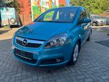 Opel Zafira B Edition 1.9 CDTI *7-SITZE*KLIMA*LEDER* - Opel Zafira Gebrauchtwagen in Leipzig
