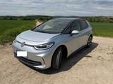 Volkswagen ID.3 Pro 58 kWh Panorama AHK Kamera IQ.LIGHT - VW ID.3 von privat