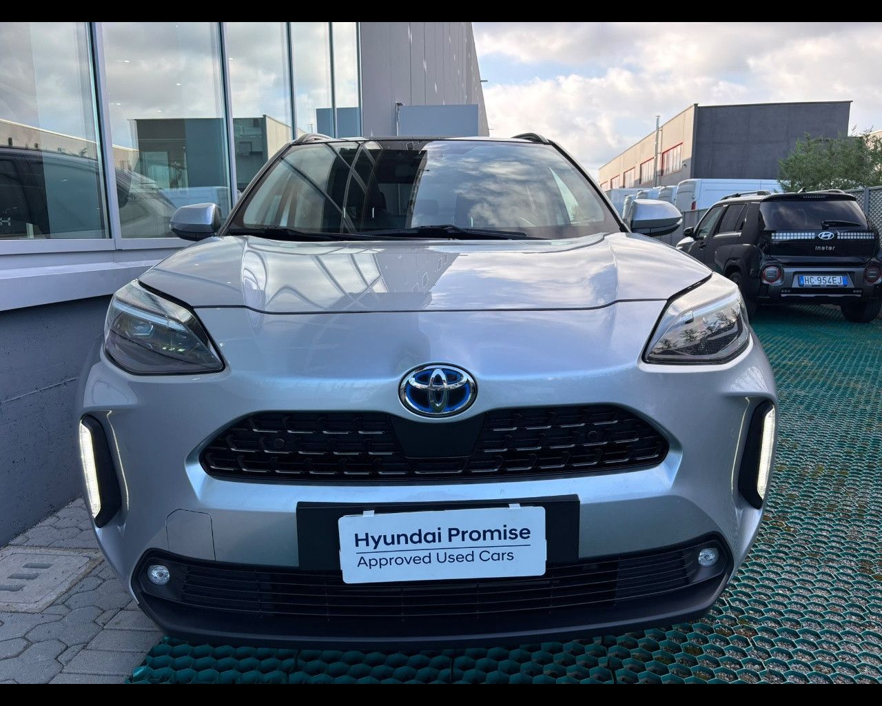Other Toyota Yaris Cross 2021 - Yaris Cross 1.5h Trend imagem 2