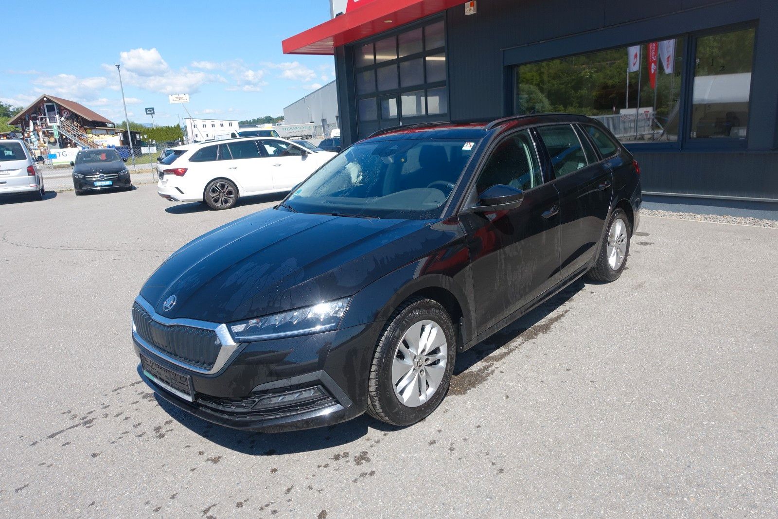 Skoda Octavia Combi Ambition EXP € 13250.--