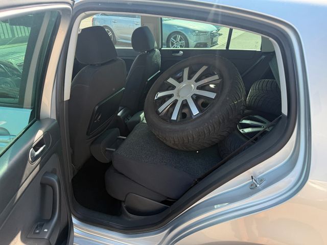 Volkswagen Golf Plus VI 1.6 TDI Team|Tempomat|AHK|Euro5