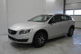 Volvo V60 Cross Country 2,0 D4 Aut.  Momentum *TOP* - silberne Volvo V60 Cross Country