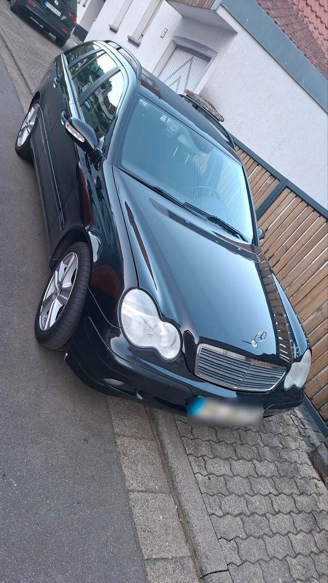 Mercedes-Benz C 180