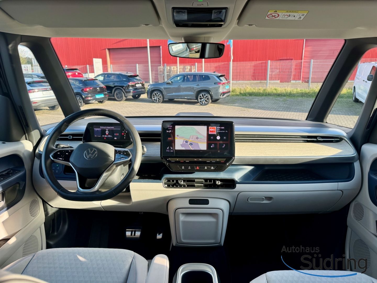 ID. Buzz Pro 77kWh AHK Navi IQ.Light