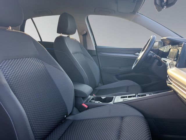 Golf VIII Active 2.0 TDI DSG SHZ NAVI ACC LED