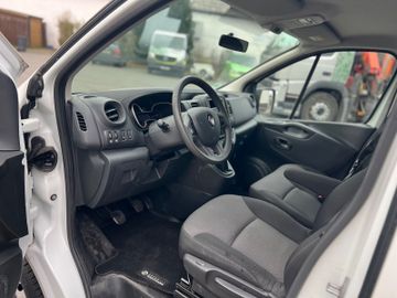Renault Trafic - 9