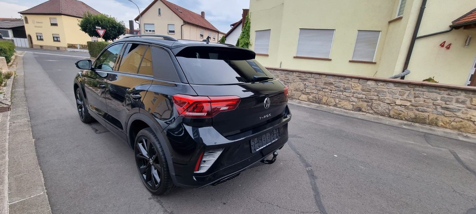 Volkswagen T-Roc 1.5 TSI DSG R-Line Black & Style imagem 3