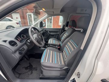 Volkswagen Caddy - 12