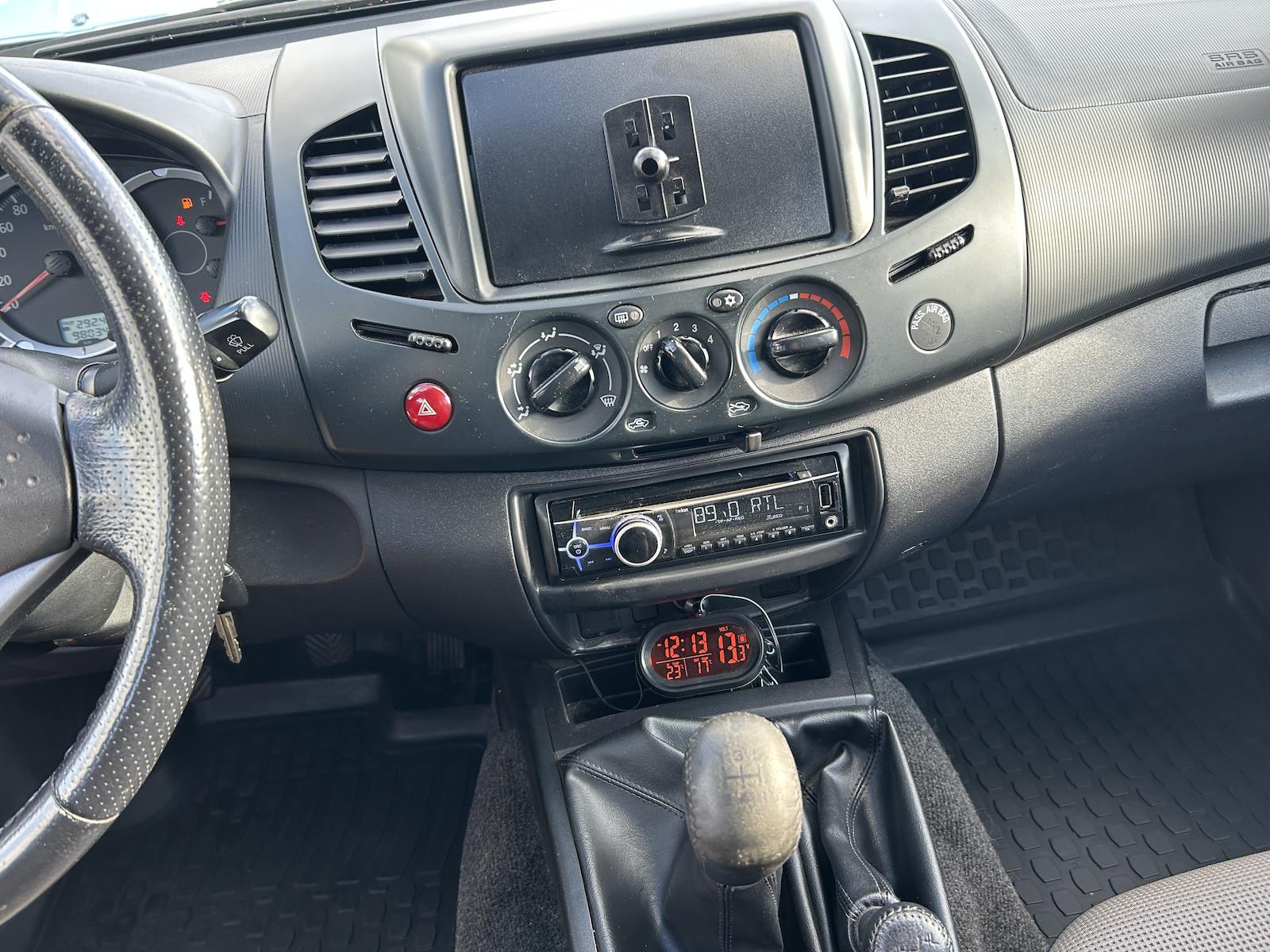 Mitsubishi L200 Doppelkabine 2.5 4WD*AHK*