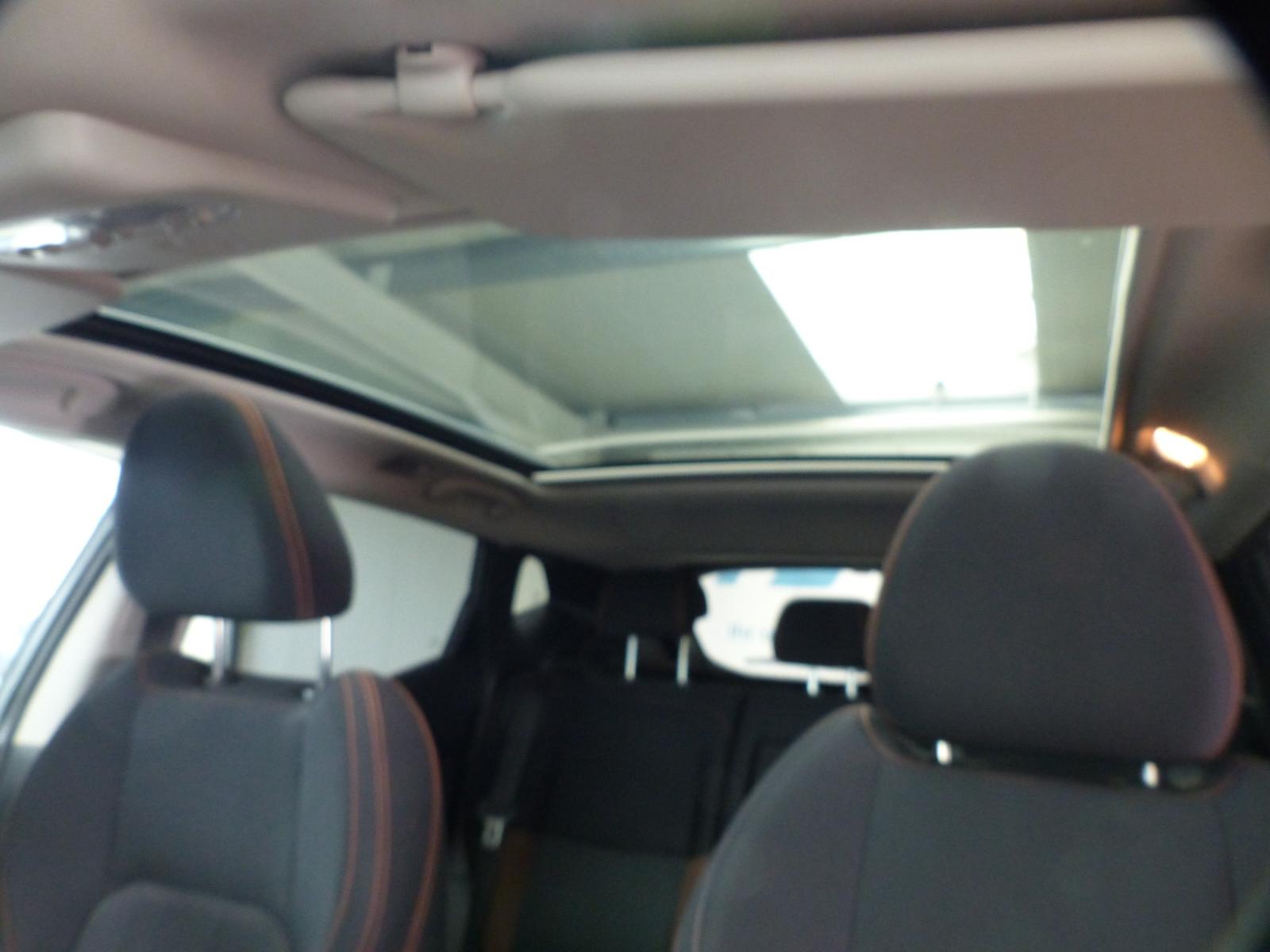 Nissan Qashqai N-Motion Panod+Navi+360°+PDC+Winterpaket
