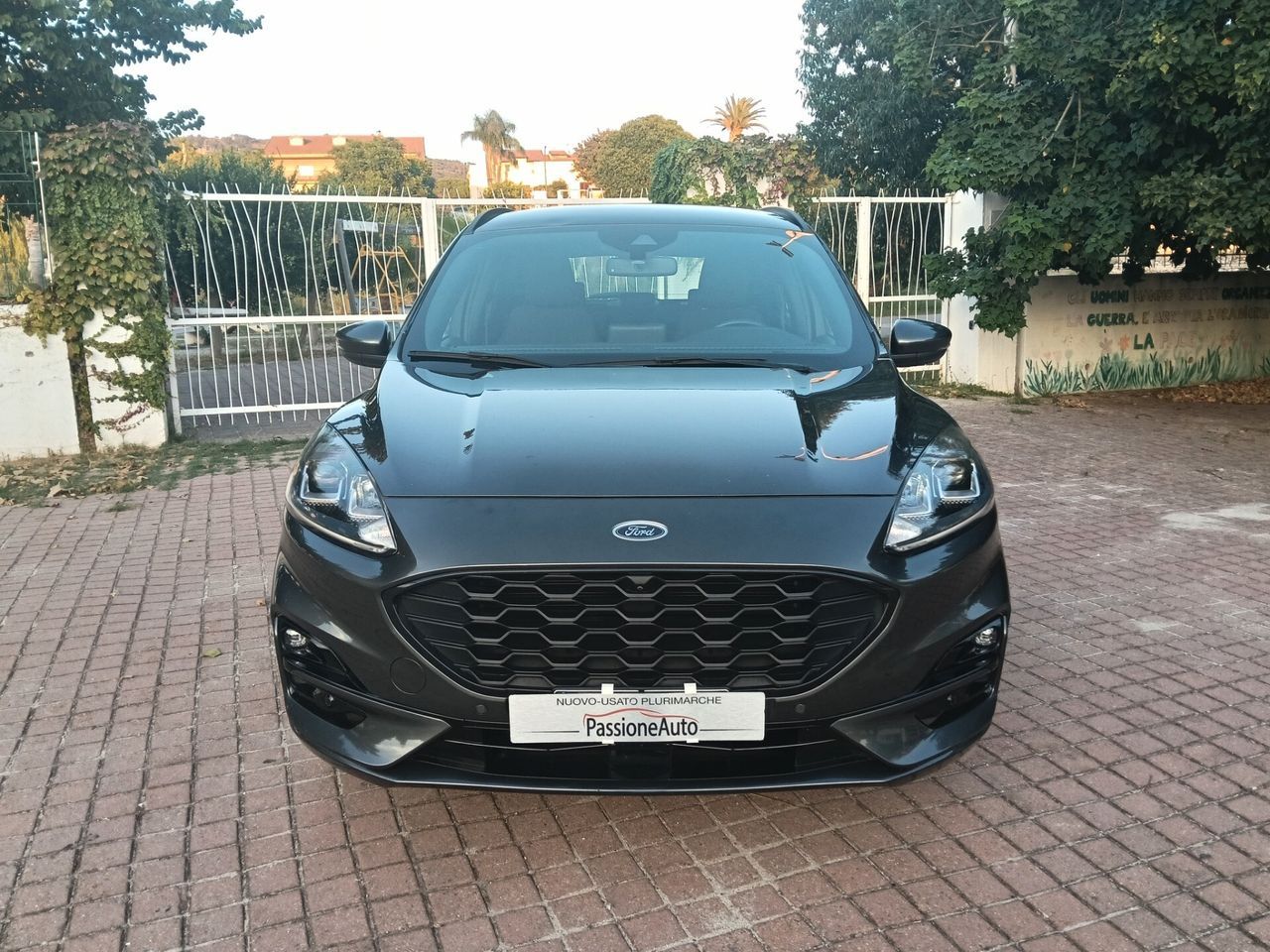 Ford Kuga 1.5 EcoBlue 120 CV 2WD ST-Line imagem 2