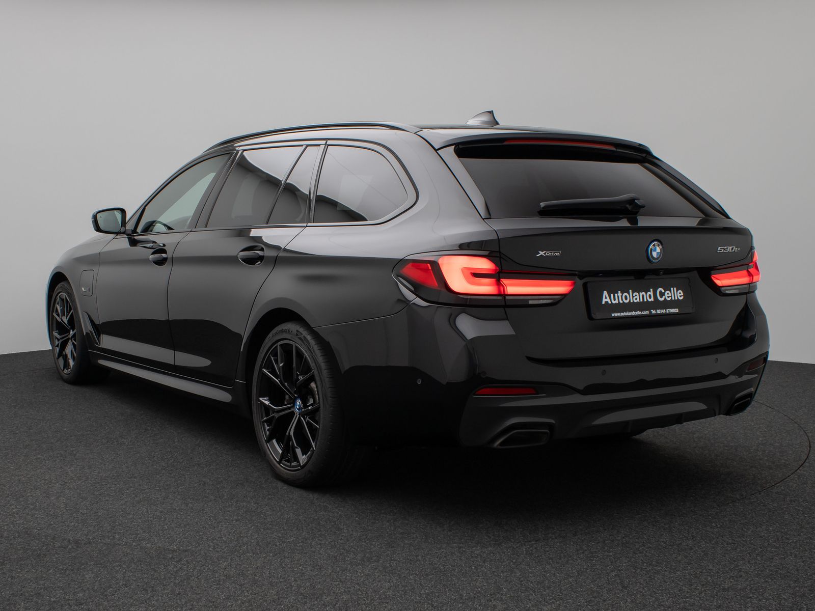 Fahrzeugabbildung BMW 530e xD M Sport Kamera Laser HUD DAB H/K Komfort