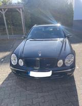 Mercedes-Benz W211 E 280 AVANTGARDE Sportpaket / Bi Xenon 