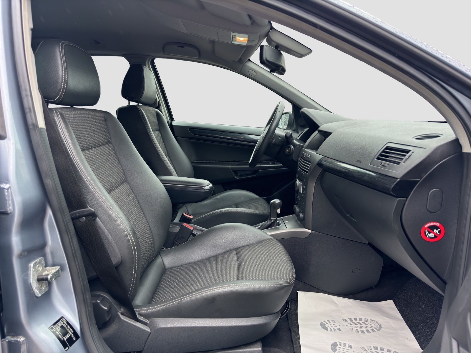 Fahrzeugabbildung Opel Astra Station Wagon/PDC/Tempom./Klimaautom.