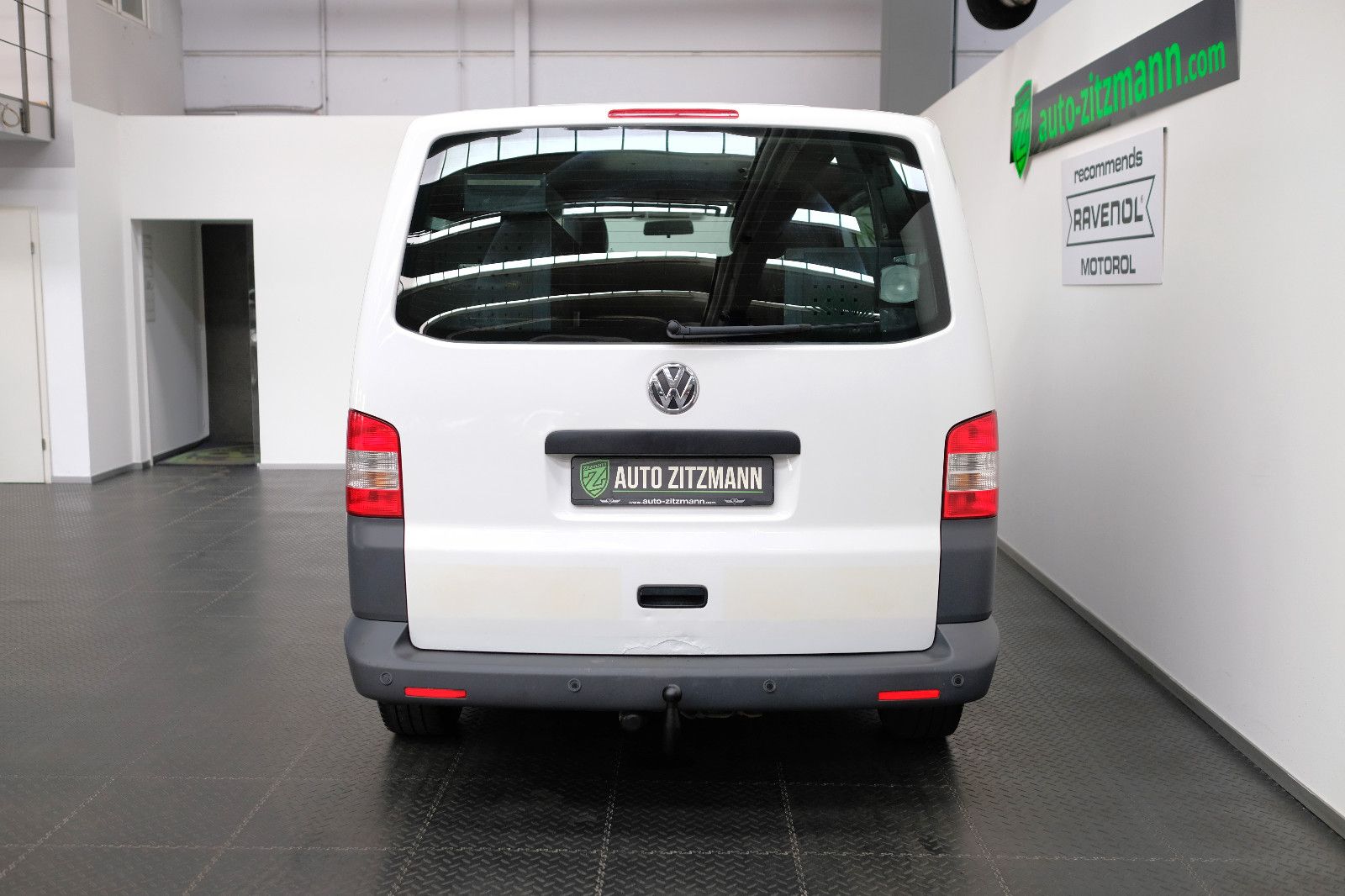 Fahrzeugabbildung Volkswagen T5 Transporter Kasten 4Motion AHK Standheizung