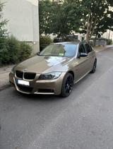 BMW E90 330i - BMW 330 aus 2006: 330i