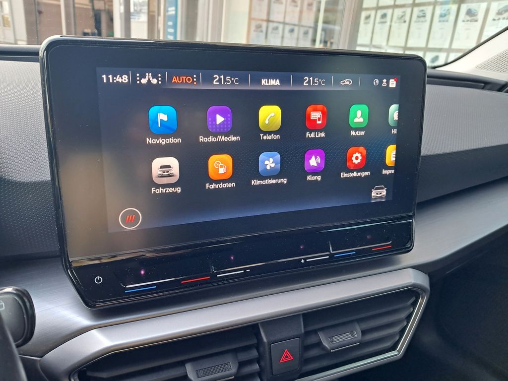 SEAT Leon SP Kombi FR 1.5 eTSI Kamera Navi LED - Bild 22