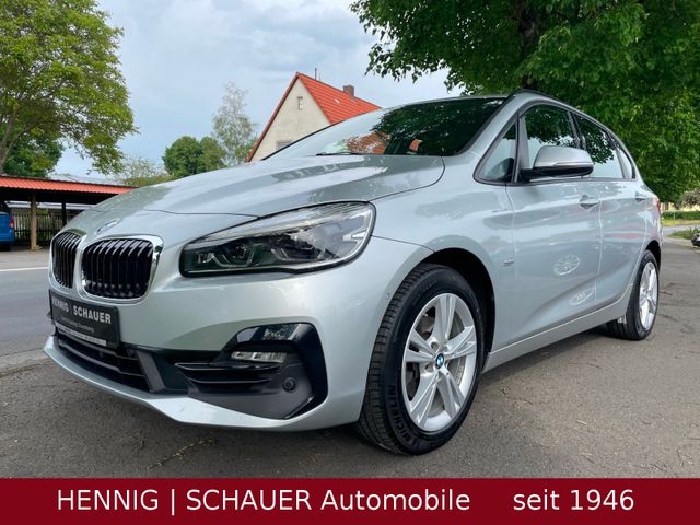 BMW 218 Active Tourer Sport Line | AHK | Navi | LED