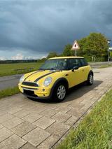 MINI ONE - Top Zustand, scheckheftgepflegt, neuer TÜV - MINI ONE aus 2002
