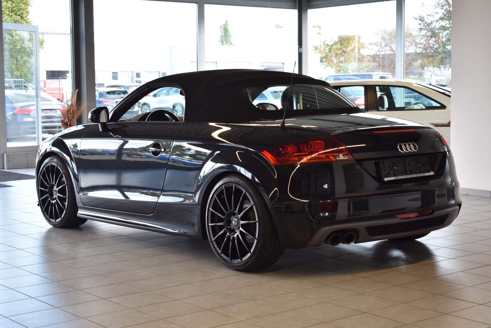 Audi TT 1.8 TFSI Cabrio/S-LINE +/ALCANTARA/SHZ/XENON/