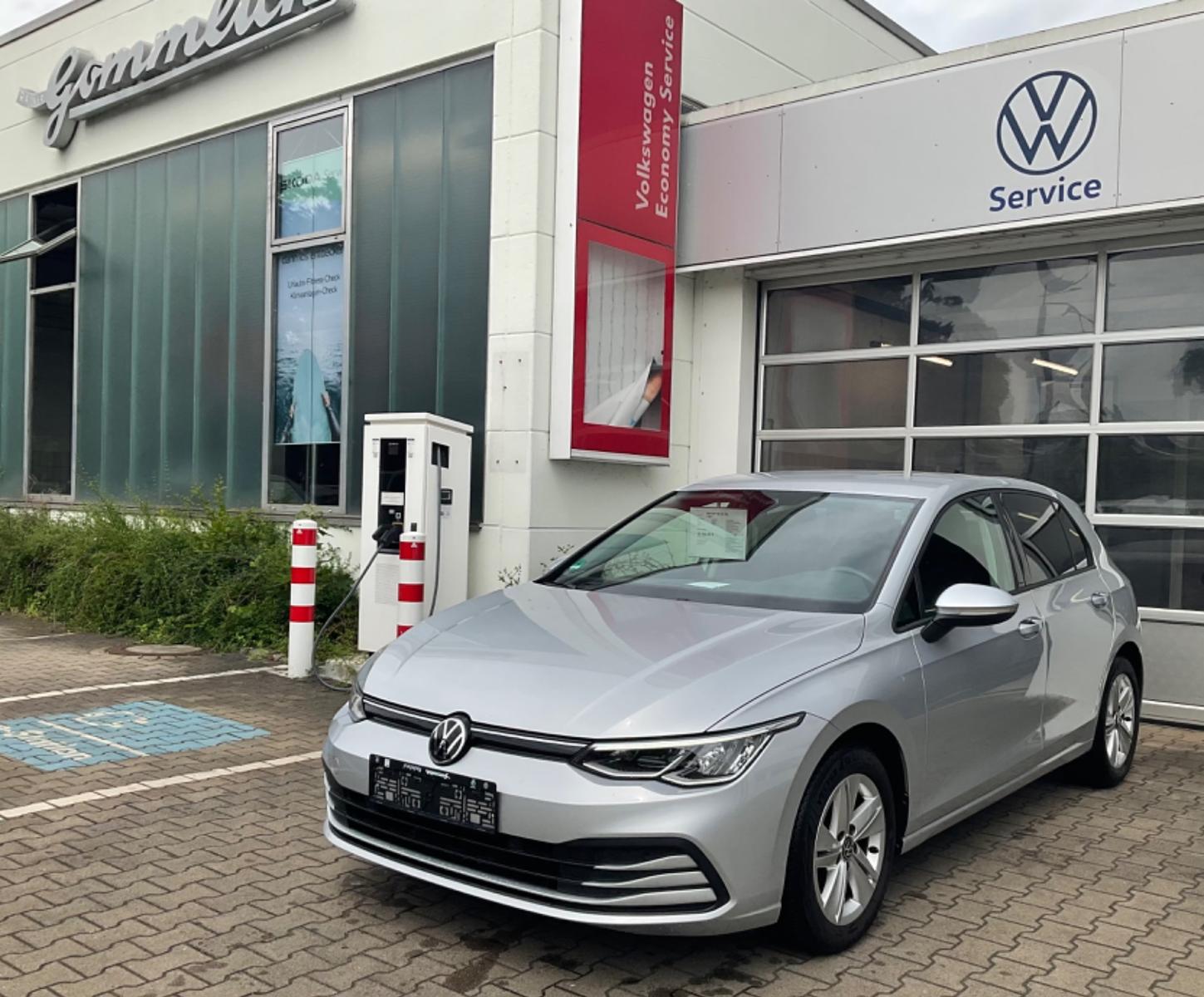 Volkswagen Golf VIII Lim. Life 1.5 TSI