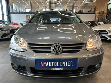 Volkswagen Golf V Lim. Tour *KLIMA*SZHZ*TEMPOMAT*AHK*
