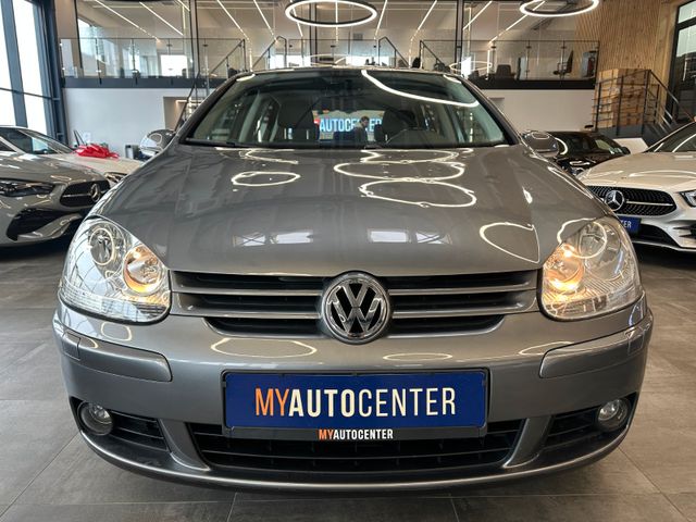 Volkswagen Golf V Lim. Tour *KLIMA*SZHZ*TEMPOMAT*AHK*