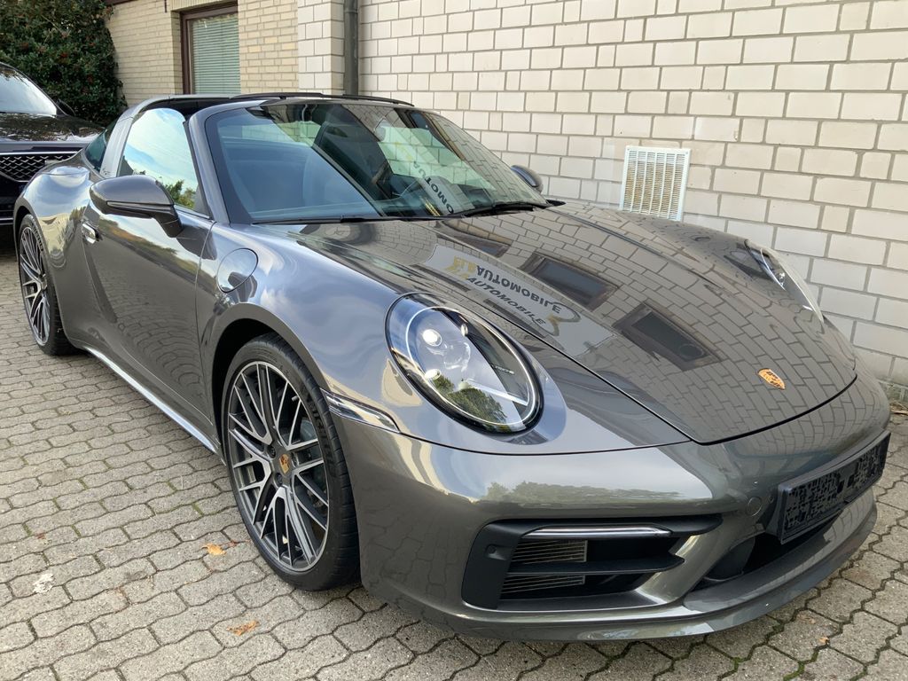 Image of Porsche 992