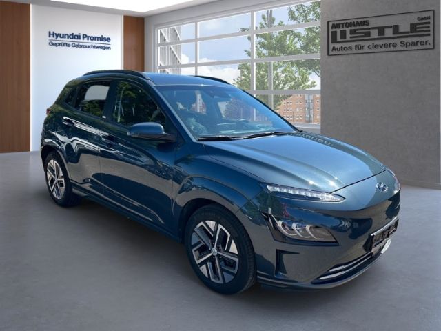Fahrzeugabbildung Hyundai KONA Trend Elektro 2WD El. Panodach Navi Soundsy