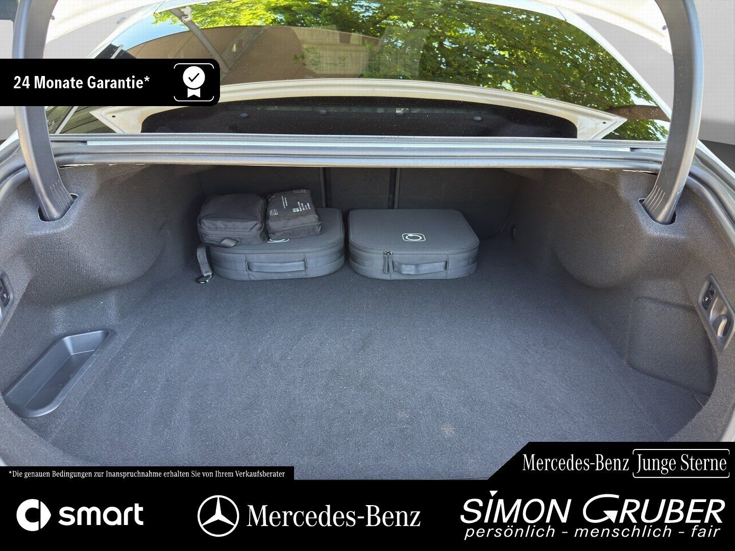 Fahrzeugabbildung Mercedes-Benz E 300 e AMG Pano Superscreen Sitzklima HUD Burm