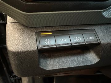 MYAUTOCENTER – Gebraucht- und Jahreswagen mit Werkstattservice in Pfaffenhofen Dacia Duster III Hybrid 140Extreme *KLIMA*KAM*NAVI*ACC