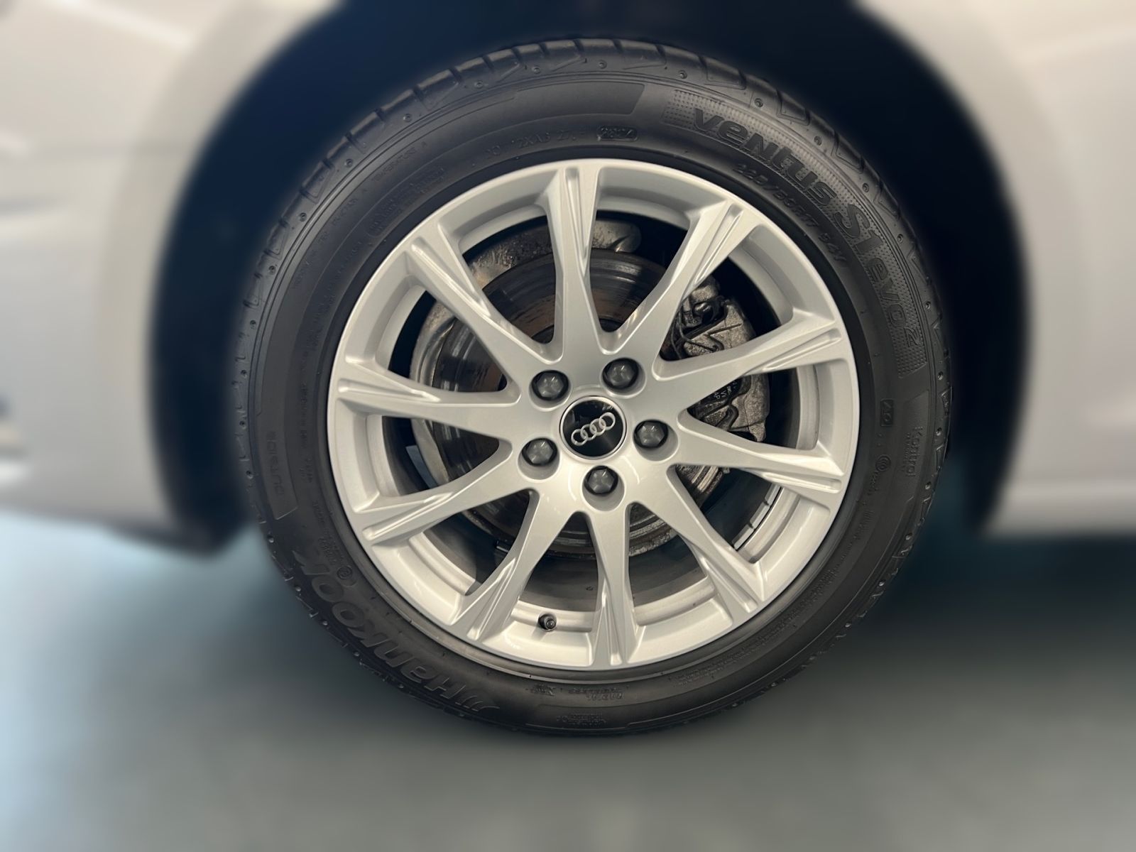Audi A4 - Bild 4