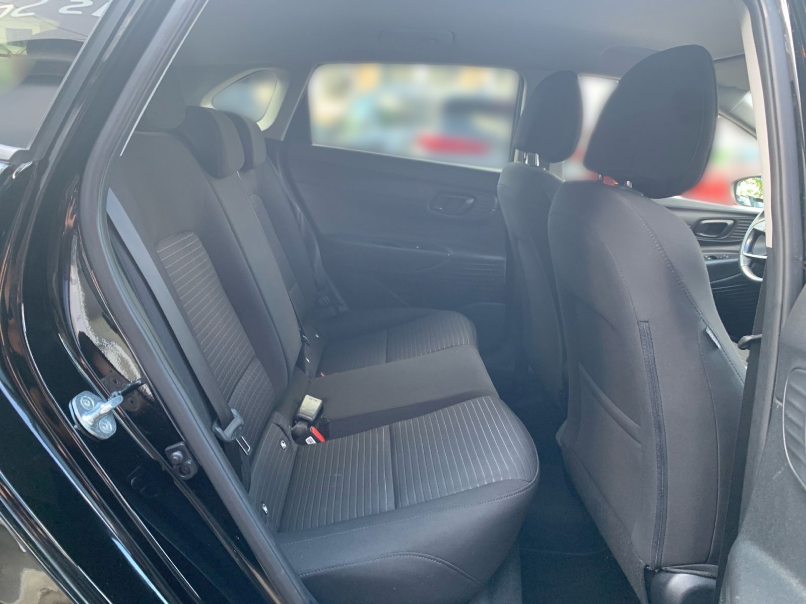 Fahrzeugabbildung Hyundai i20 1.0 T-GDI Edition 30 1Hd Allwetter