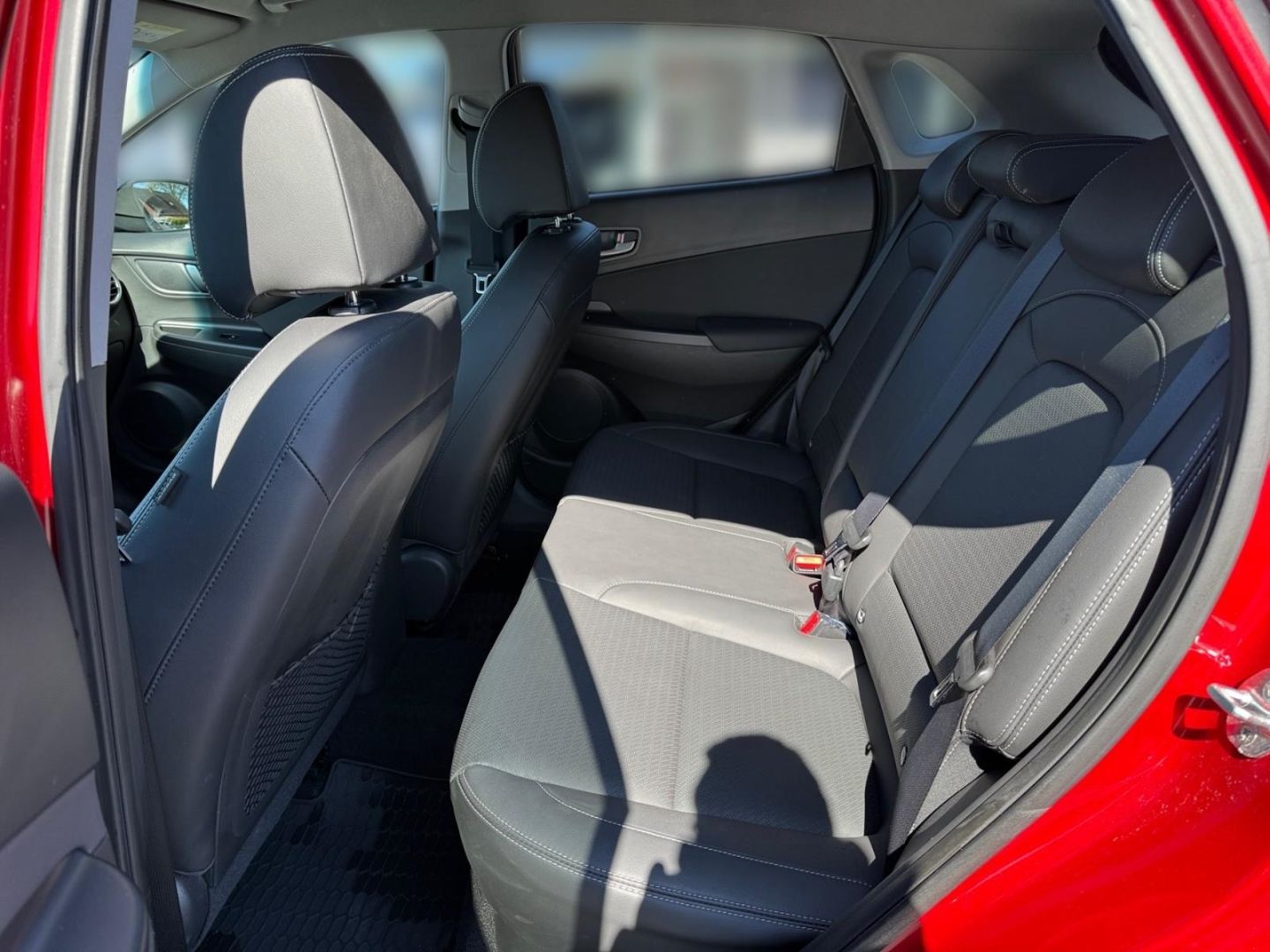 Fahrzeugabbildung Hyundai KONA Premium 1.6 T-GDi NAVI-PAKET+KAMERA+LED