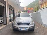 Ssangyong REXTON 2.7 XDi cat Premium 7 posti AUT - silberne Ssangyong REXTON
