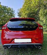 Volvo V40 D3 Momentum, R-Design Heck + Alufegen, AHK - Volvo V40 Gebrauchtwagen in München