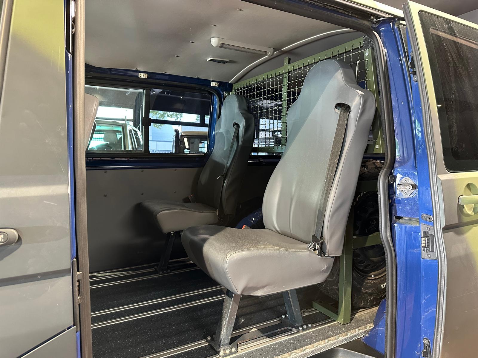 Volkswagen T5 WIDDER 4MOTION ROCKTON SEIKEL BUNDESWEHR OFFR