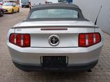 Ford Mustang Cabrio Automatik,CD,KLIMA - Ford Mustang aus 2010: Cabrio