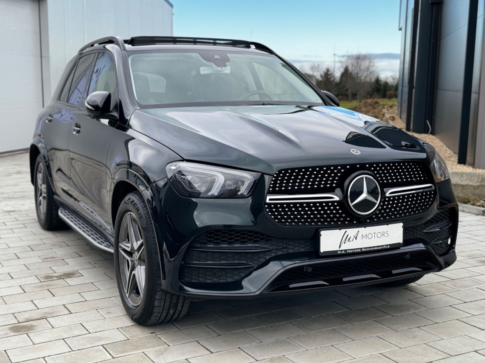 Mercedes-Benz GLE 350d 4Matic/AMG/LUFT/PANO/BURM./J.STERNE