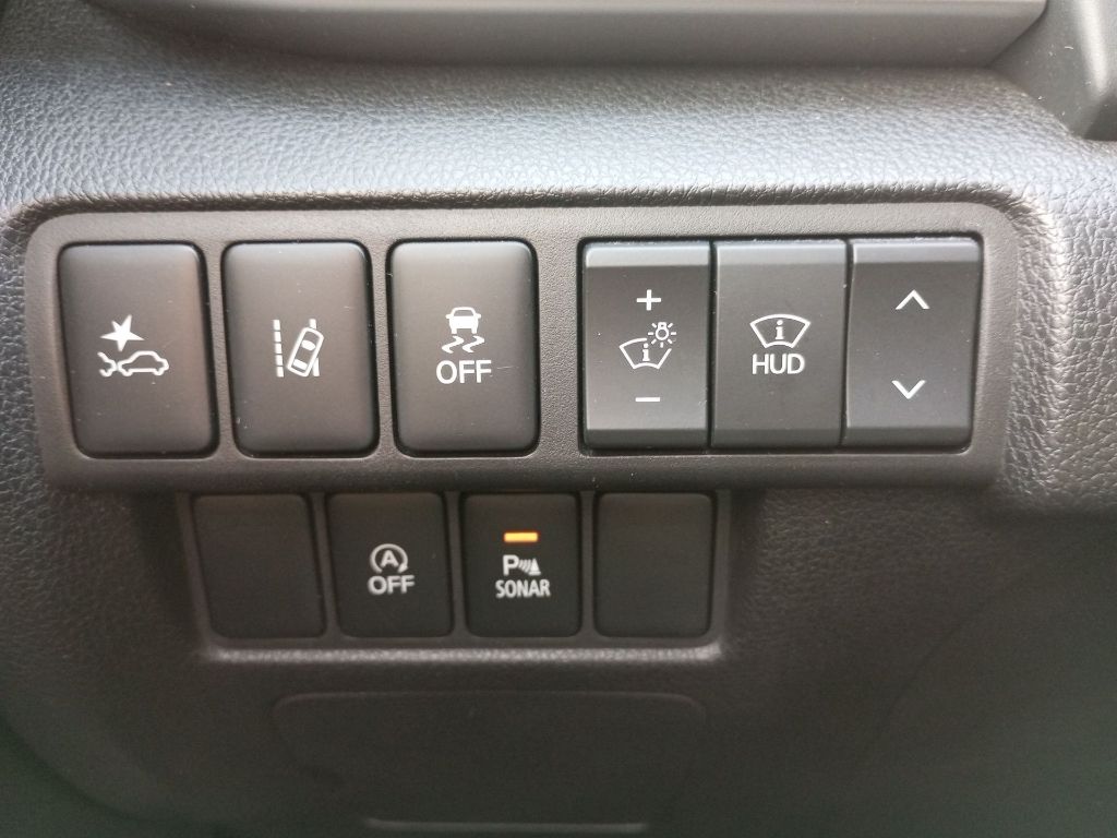 Fahrzeugabbildung Mitsubishi Outlander Plug-in Hybrid Intro 2.4 4WD AHK WR