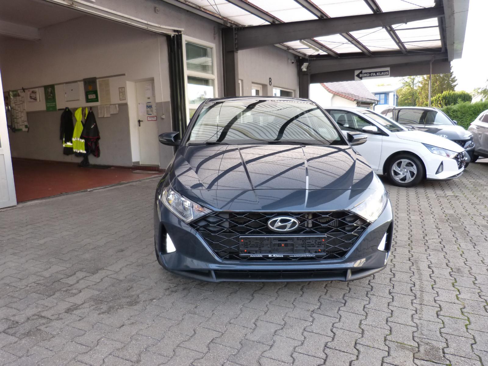 Hyundai i20 KLIMA  KAMERA  APPLE  TEMPOMAT SHZ LHZ