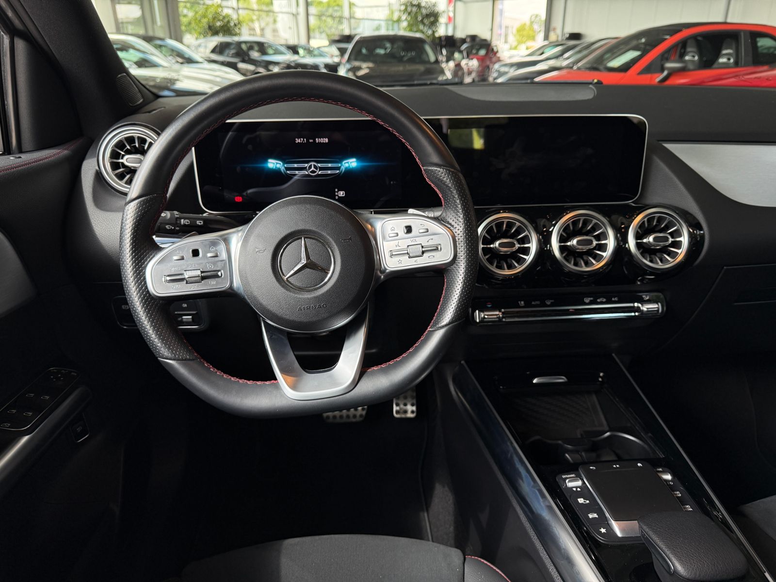 Fahrzeugabbildung Mercedes-Benz GLA 220 d 4Matic AMG Line LED NAV RFK