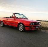 BMW E30 Cabrio 325i - rote BMW 325