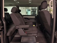 VW T6 Multivan 7 Sitze ACC Standhzg Navi AHK Tisch VW T6 Multivan 7 Sitze ACC Standhzg Navi AHK Tisch