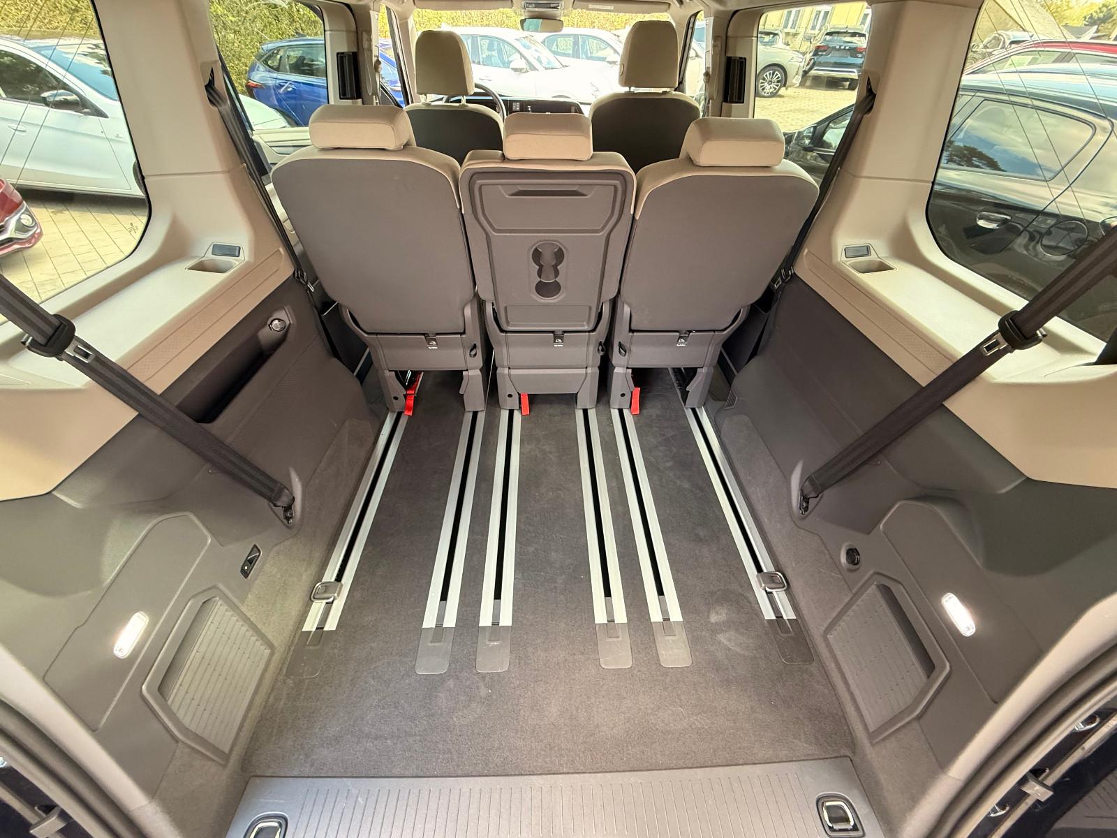 Volkswagen T7 Multivan 2.0TSI*MatrixLED*AHK*STHZG*7-Sitze