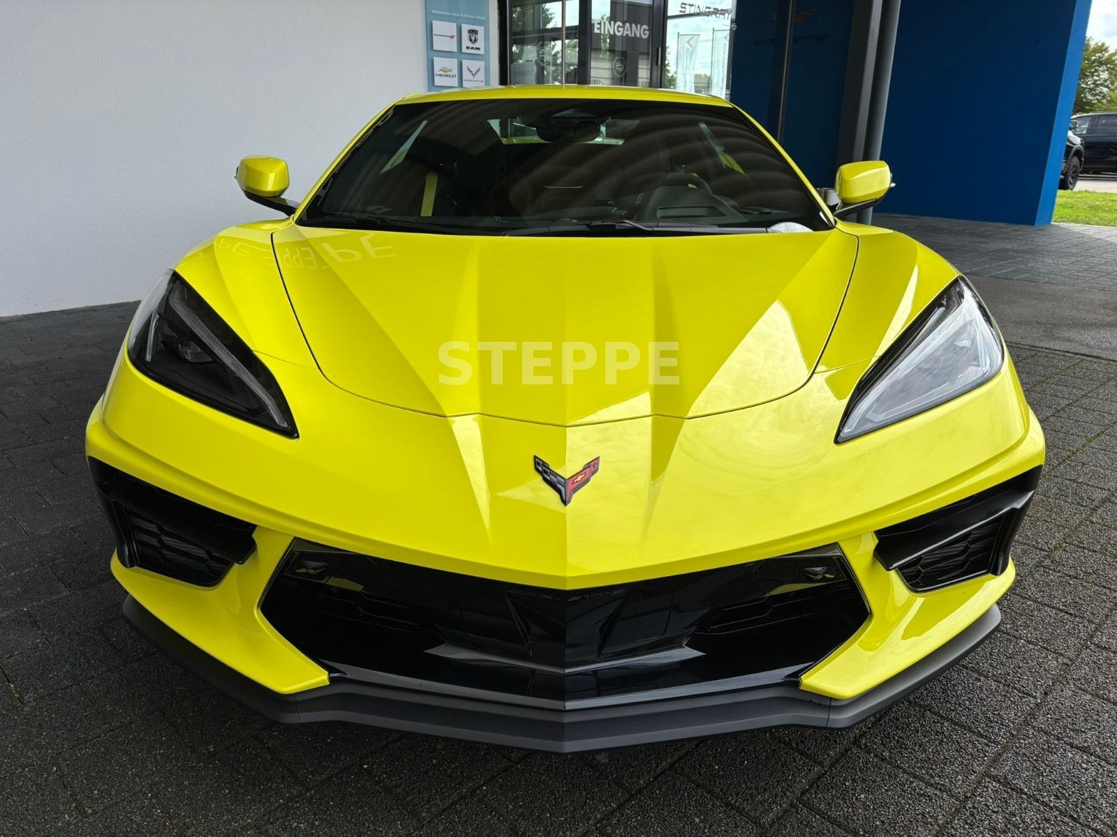 Corvette C8 Stingray Convertible 3LT Europamodell STEPPE